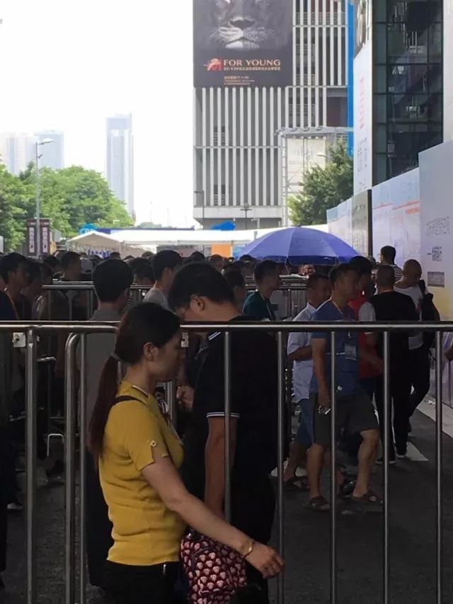 意博攜“為愛筑家”，為愛參展建博會 (1).jpg
